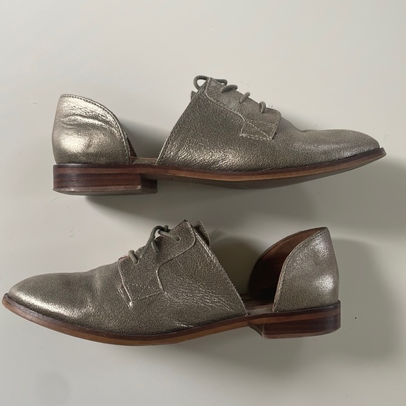 Rebels Flats - Picture 1 of 5